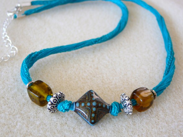 Mar23  Mirage silk boho 16in $25