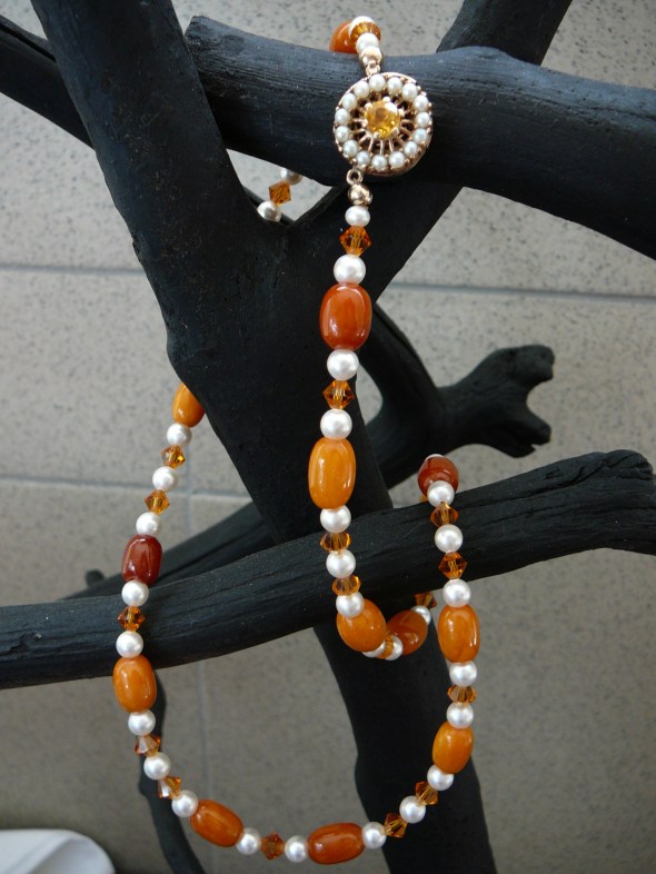 Mar23'13 Amber necklace special order